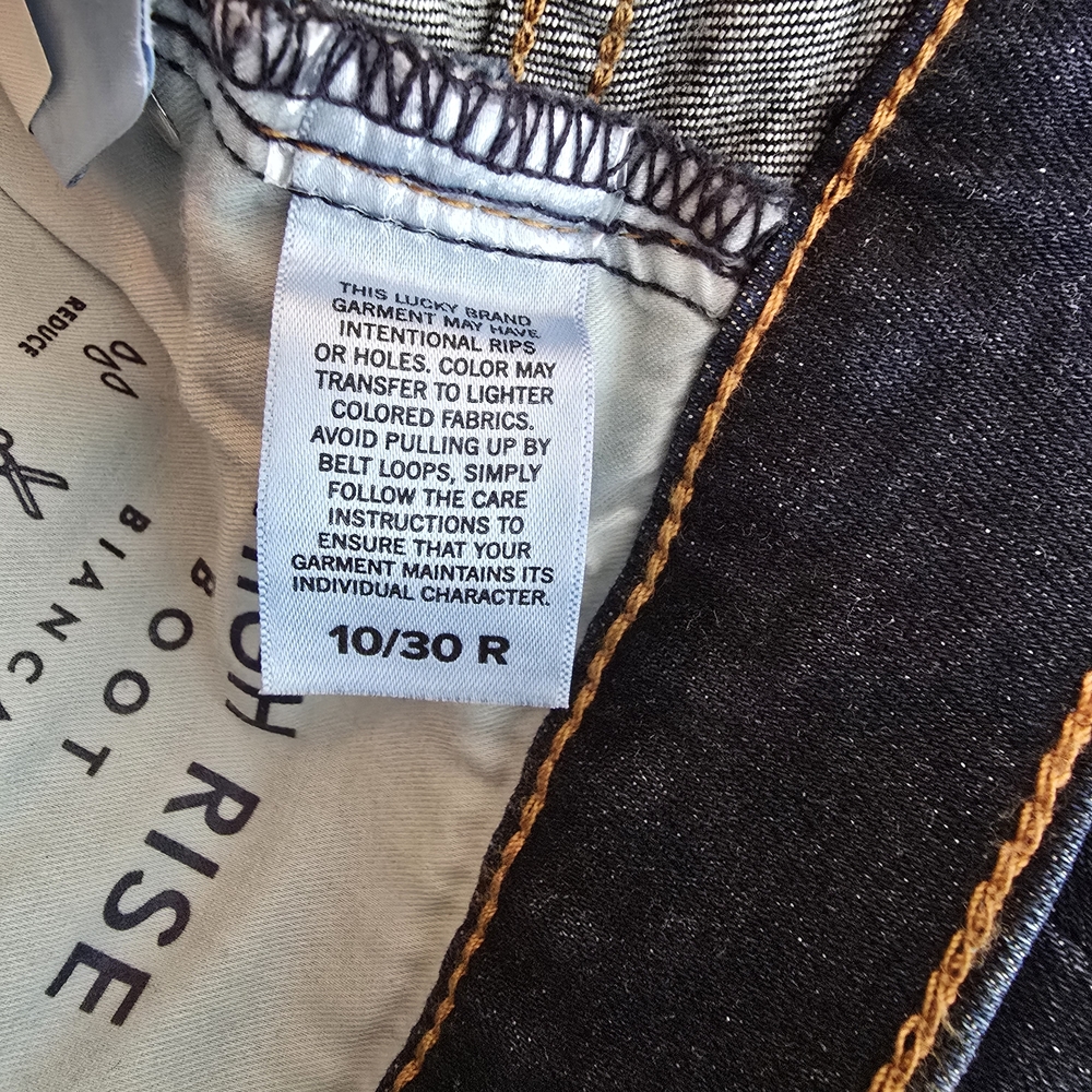 High-Rise Dark Blue Flare Jeans with Button-Fly OFFERS WELCOME!!! - Picture 7 of 8